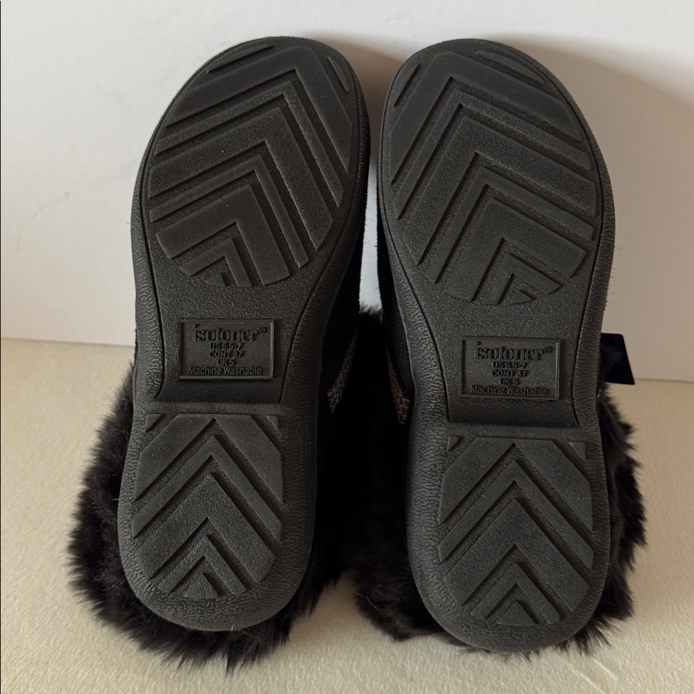 Isotoner ankle slippers - Picture 7 of 9